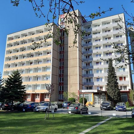 Hotel Studentsky Domov B31 Prešov Exterior foto