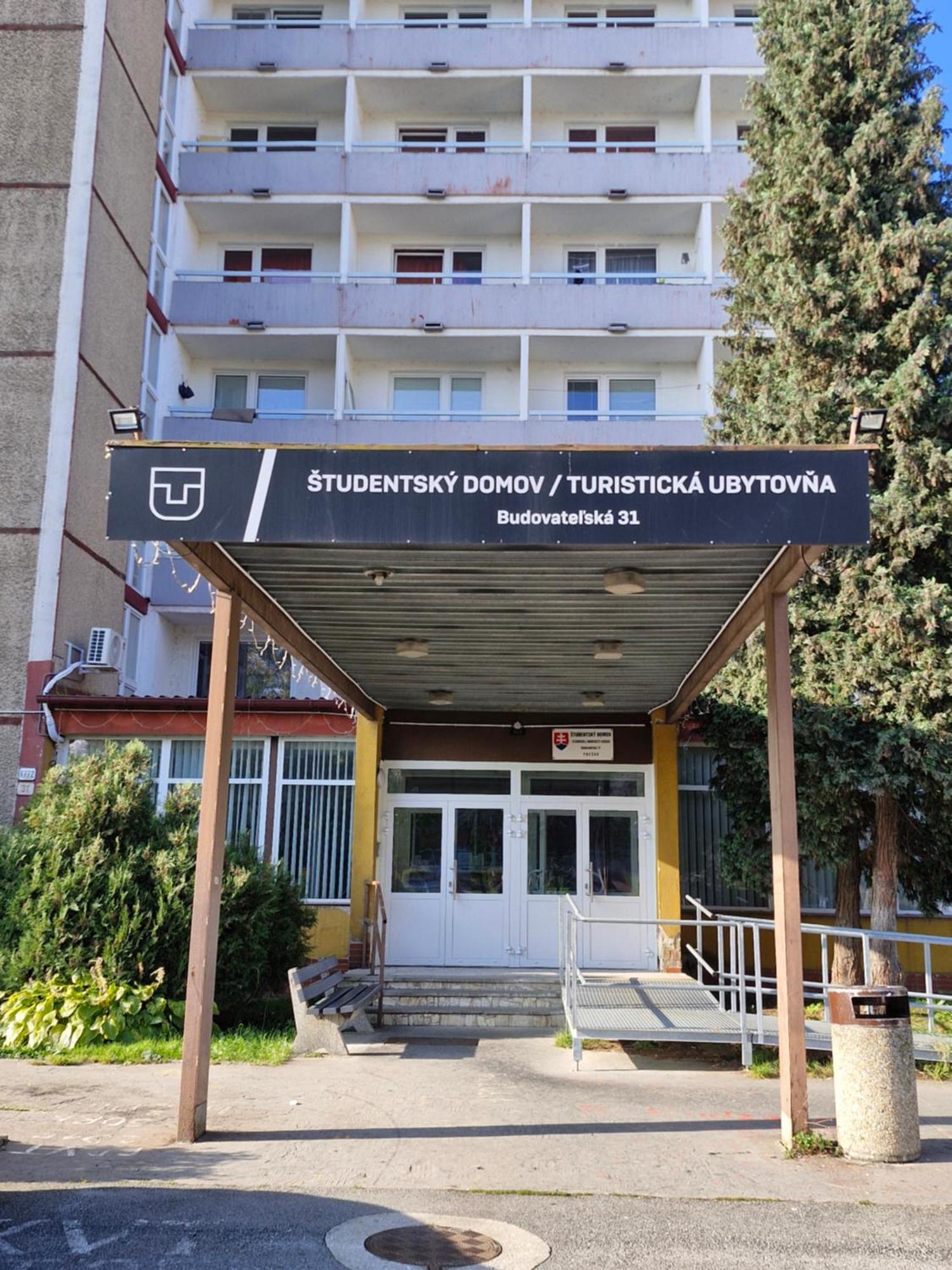Hotel Studentsky Domov B31 Prešov Exterior foto